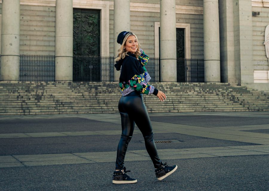 Madrid: Professional photoshoot at The Royal Palace - Who will enjoy this Madrid photoshoot most?