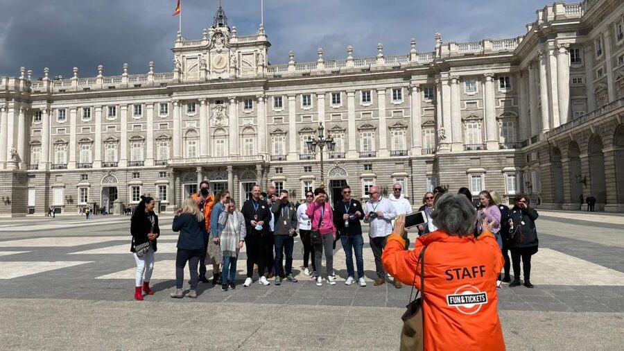 Madrid: Royal Palace Entry Ticket and Small Group Tour - Entering through the group entrance