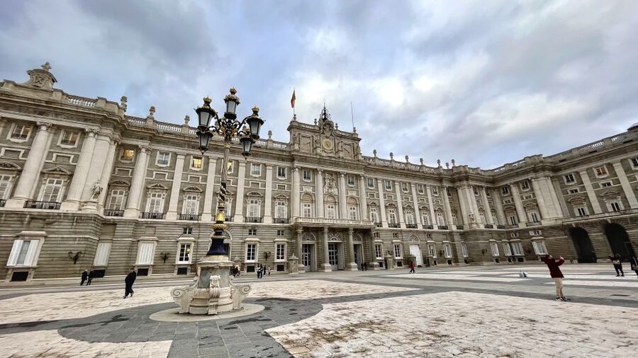 Madrid: Royal Palace Entry Ticket and Small Group Tour - The walk from Mayor 43 Street to the palace