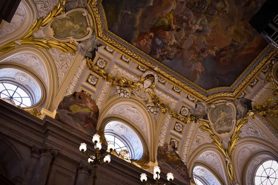 Madrid: Royal Palace Entry with Audio Guide - What this Madrid palace visit actually offers