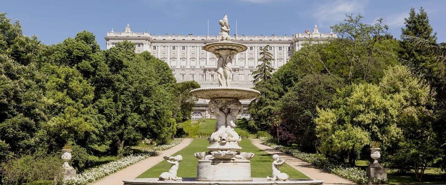 Madrid: Royal Palace Guided Tour with Admission - The Royal Staircase, Throne Room, and Banquet Hall