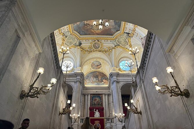 Madrid: Royal Palace Guided Tour with Skip the Line Ticket - Is $43.53 good value?