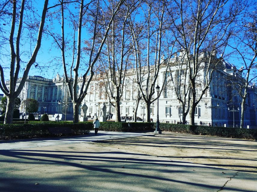 Madrid: Royal Palace & Prado Museum Private Tour - Making Sense of the Prado Museum