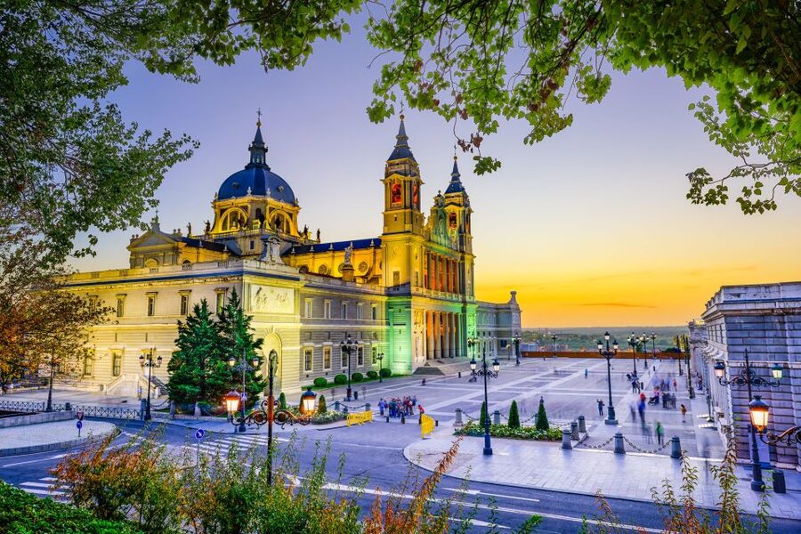 Madrid: Small-Group Royal Palace Guided Tour (Up to 8) - Charles III’s private rooms and Gasparini’s ornate style