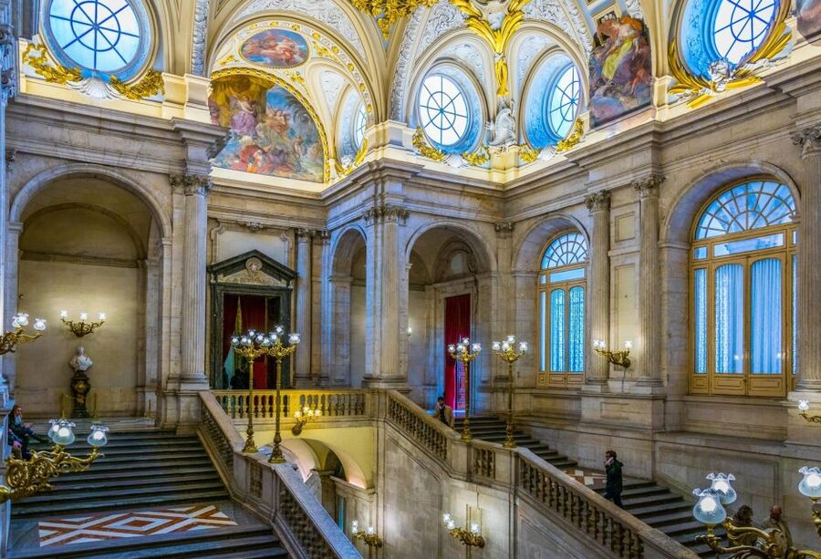 Madrid: Small-Group Royal Palace Guided Tour (Up to 8) - Is $41 a fair price?