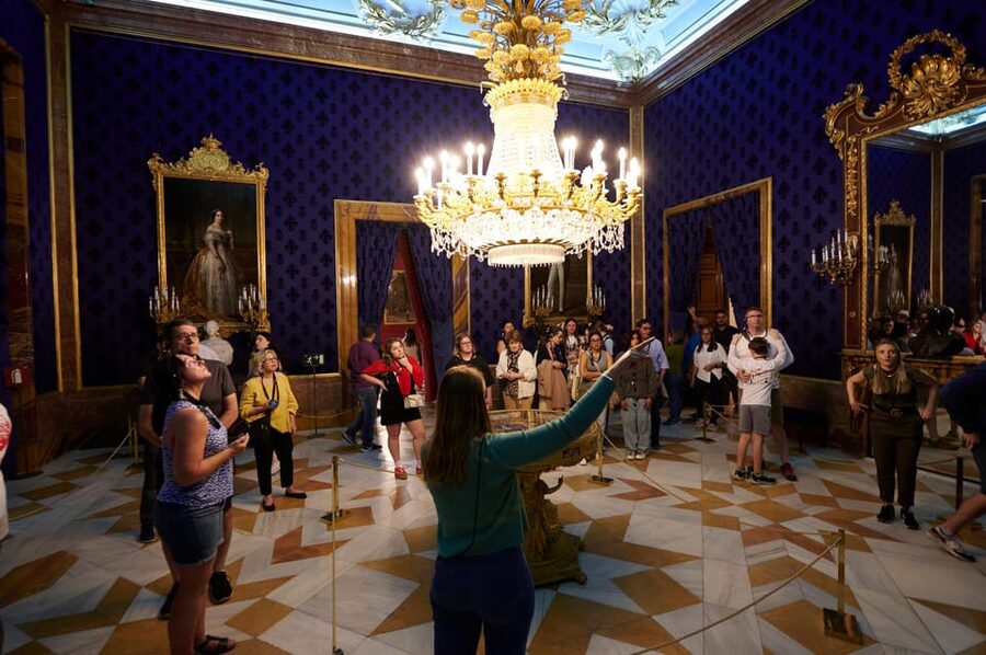 Madrid: The Royal Palace Skip-the-line Guided Tour - Key points before you book