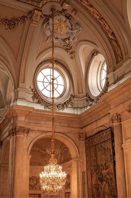 Madrid: The Royal Palace Skip-the-line Guided Tour - Who should book this palace tour?