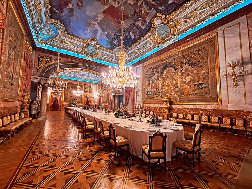 Madrid: VIP Private visit to Royal Palace and Prado Museum - Private transport to the Prado Museum