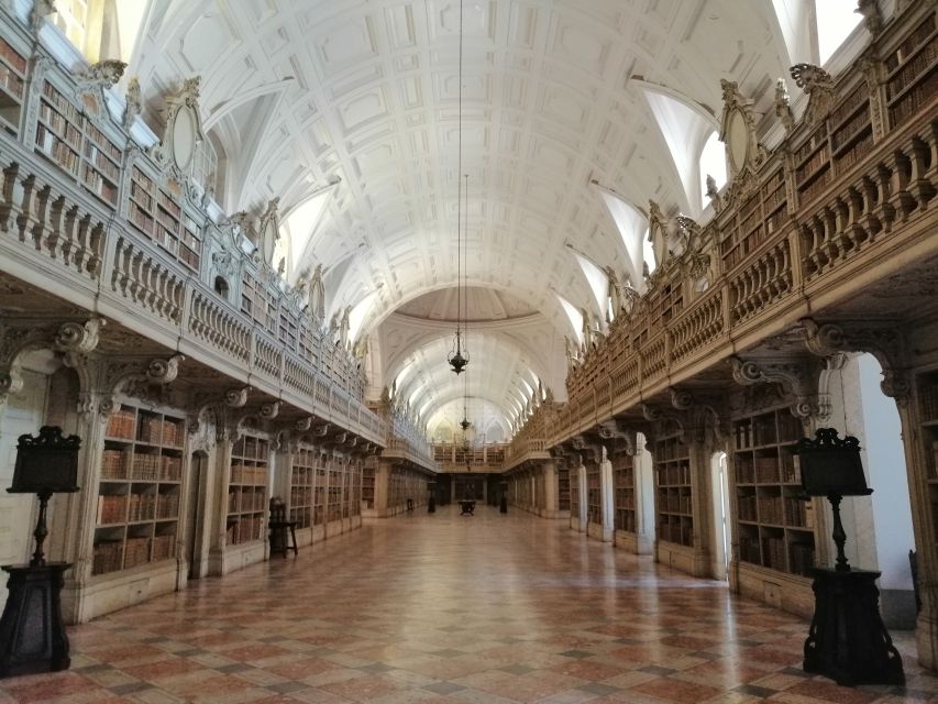Mafra Convent, Queluz Palace & Ericeira Tour from Lisbon - Why this private Lisbon day trip works
