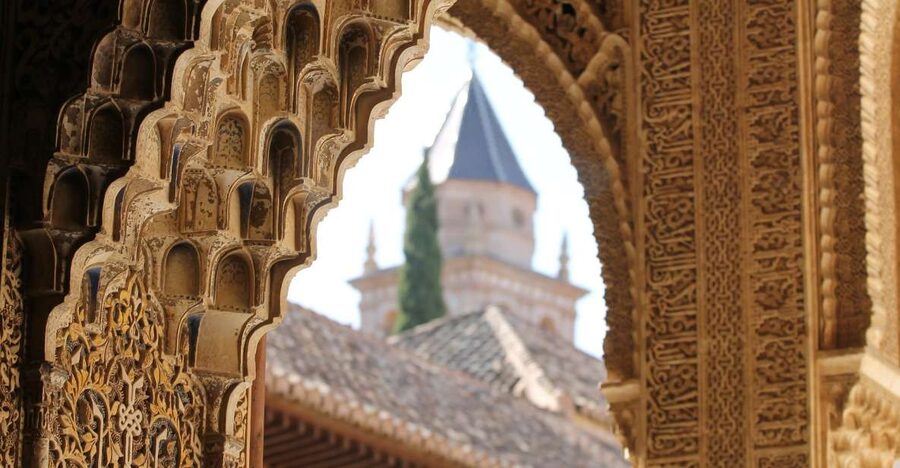 Malaga: Granada Day Trip with Alhambra, Palaces and Gardens - Why this Malaga to Granada trip makes sense