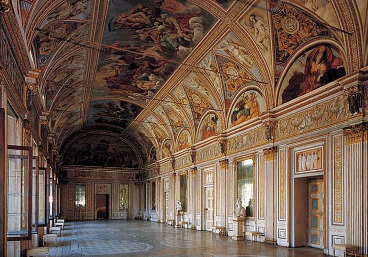 Mantova City Center and Ducal Palace: 3-Hour Guided Tour - Why Mantova makes a fine walking tour