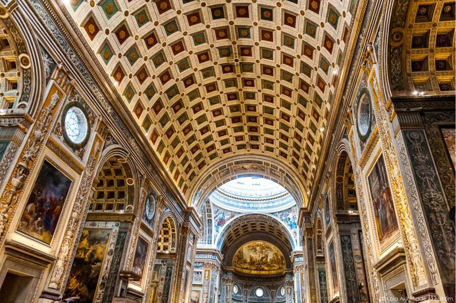 Mantova City Center and Ducal Palace: 3-Hour Guided Tour - Piazza Sordello and the Gonzaga court
