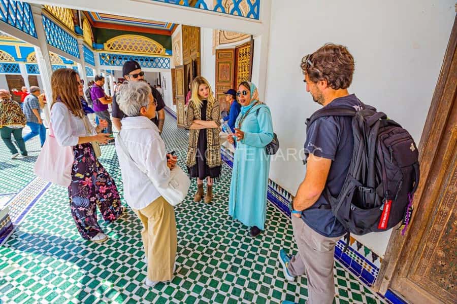 Marrakech: Bahia Palace, Madrasa Bn Yousef, Souk Medina Tour - Koutoubia Mosque and the first look at Marrakech