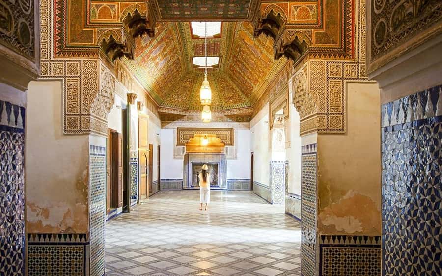 Marrakech: Bahia Palace, Saadian Tombs & Medina Walking Tour - The Saadian Tombs reward a slower visit