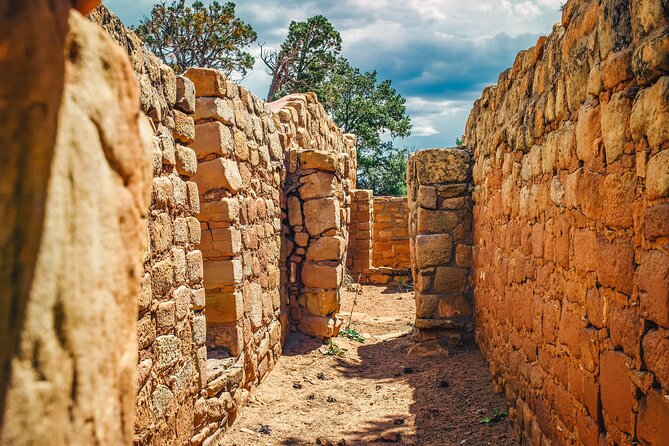Mesa Verde Full Day Tour with Cliff Palace and Lunch - Weather, clothing, and group comfort