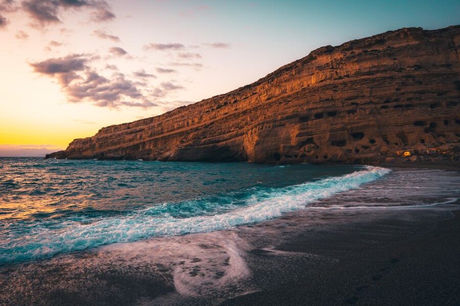 Minoan Luxuries: Ancient Palaces, Messara Wineries & Matala - What the private service adds