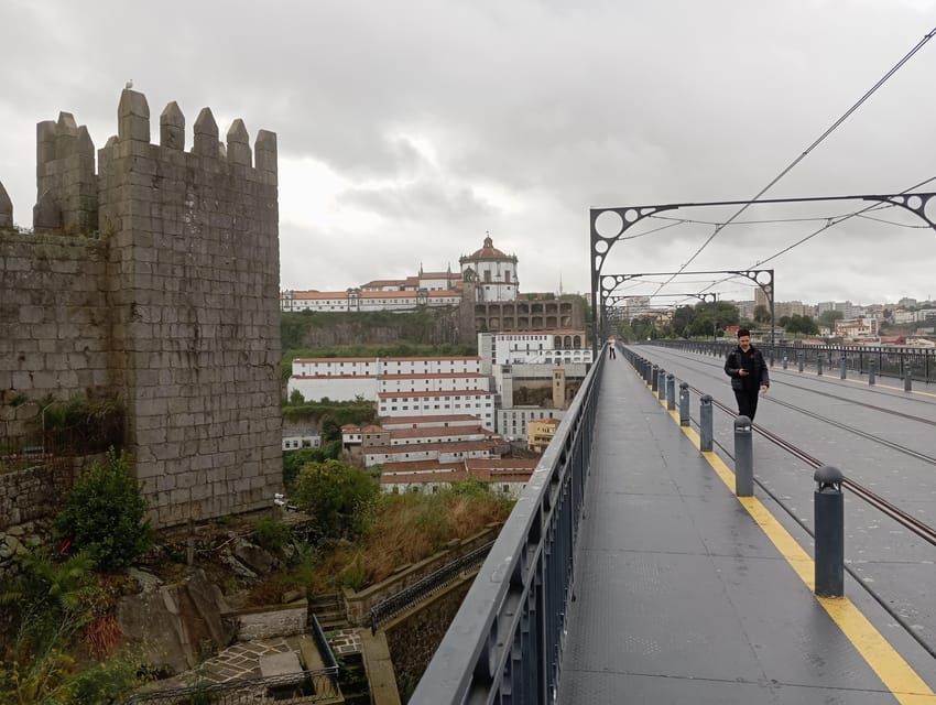 Monumental and historic Porto with the Stock Exchange Palace - Who should book this experience
