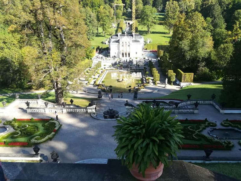 Munich: Neuschwanstein Castle and Linderhof Palace Day Trip - Neuschwanstein Castle and the Marien Bridge
