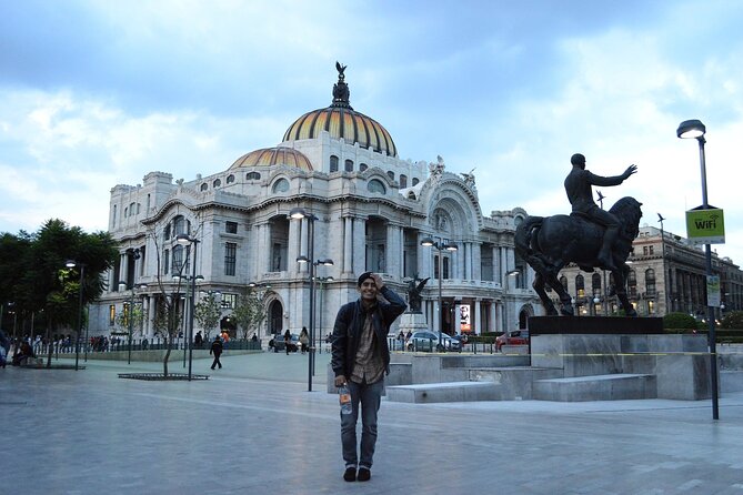 Must-see Buildings & Palaces of Mexico City - Why this Mexico City walking tour is worth considering