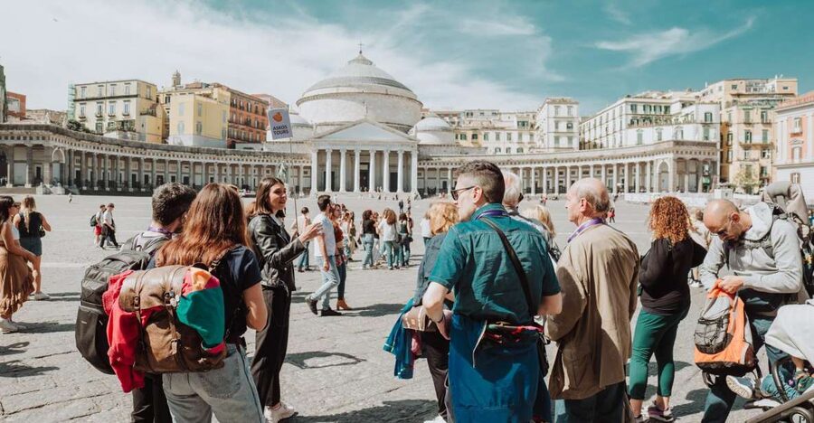 Naples: Royal Palace and Monumental Area Small Group Tour - Galleria Umberto I and Teatro San Carlo: grand Naples indoors and out