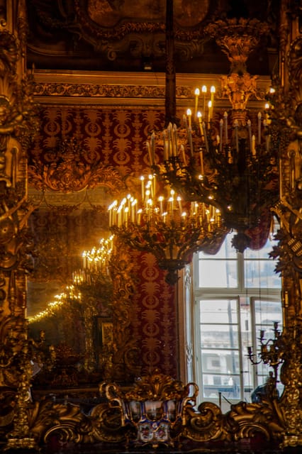 Naples: Royal Palace and Spanish Quarter Guided Tour - San Carlo Theatre And Umberto I Gallery
