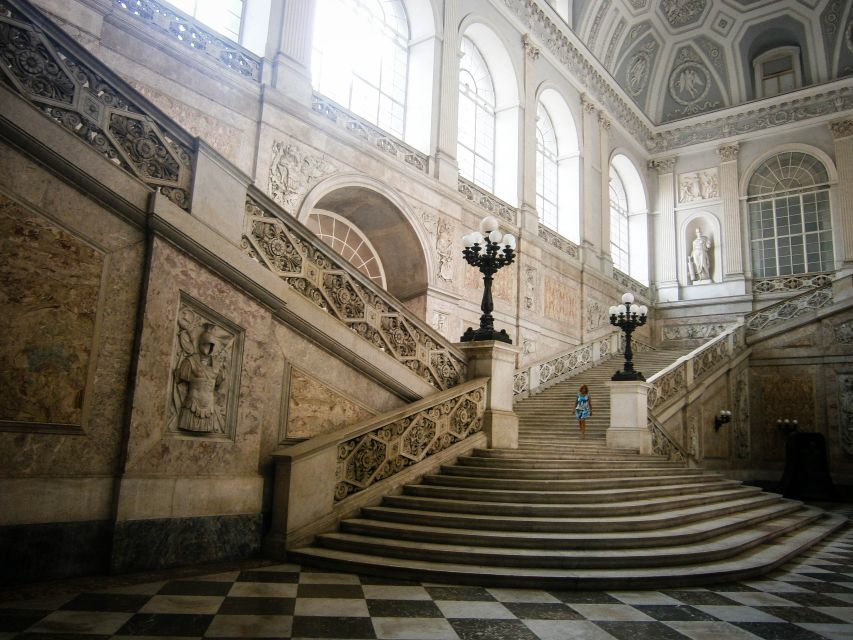 Naples: Royal Palace and Spanish Quarter Private Tour - Castel Nuovo brings medieval muscle