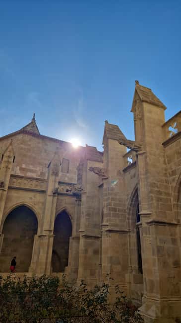 Narbonne: visit the Archbishops' Palace and Cathedral - Key points to know before you book