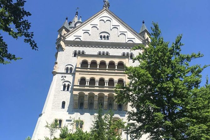 Neuschwanstein Castle and Linderhof Palace Day Trip from Munich - Winter changes the experience