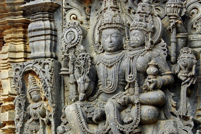 Old Bangalore Historical Walk thro Palace, Temples, Fort & Market - Timing, group size, and transport