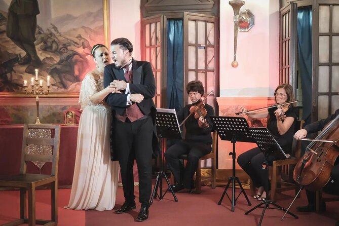 Opera Concert in Verona Palace with Prosecco - Prosecco and the palace’s Art Deco character