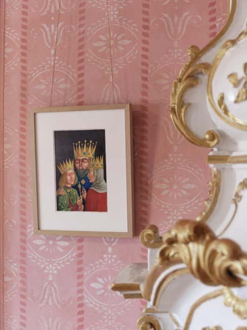 Palace of ilustration – Entry Ticket (Český Krumlov Castle) - Difficult subjects in a child-friendly art form