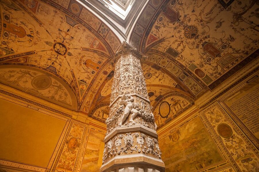 Palazzo Vecchio 90-Minute Morning Guided Tour - The guide makes the difference