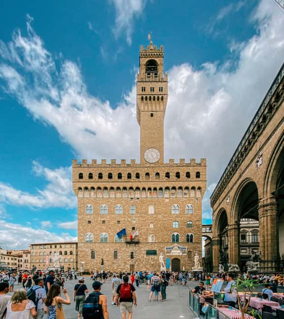 Palazzo Vecchio: Magnificent Private Tour - The Renaissance Map Room