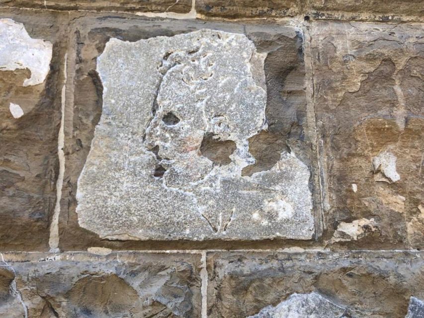 Palazzo Vecchio: Private Guided Museum Tour & Tower Tickets - Vasari, the Medici, and the private apartments