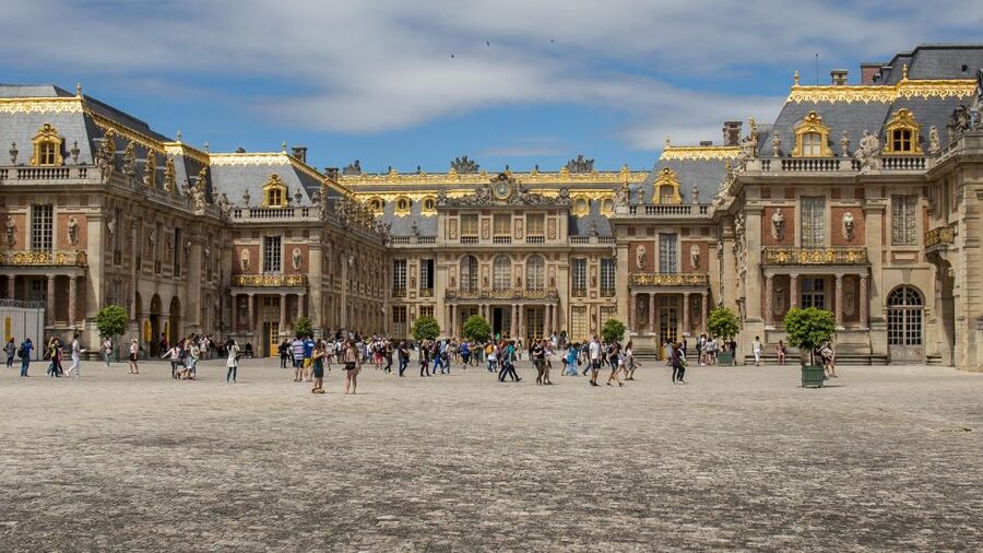 Paris: Palace of Versailles Ticket with Private Transfer - The drive from Paris to the royal estate