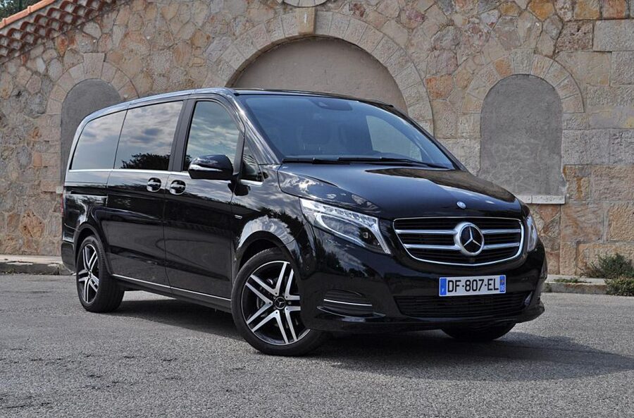 PARIS: Private transfer Château Versailles van 7 people 4H - What This Versailles Transfer Actually Provides