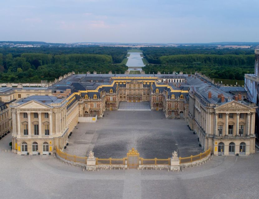 PARIS: Private transfer Château Versailles van 7 people 4H - How This Compares With Going Independently