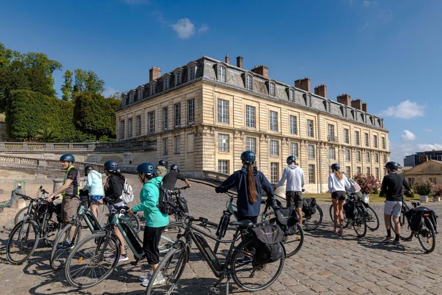 Paris: Versailles Palace and Queen Hamlet E-Bike Tour - Who gets good value from the $199 price