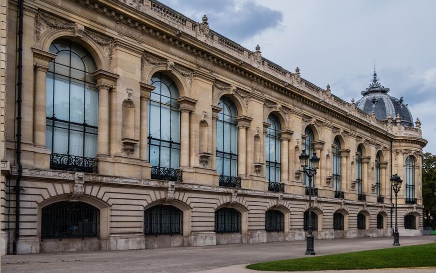 Petit Palais Paris Museum of Fine Arts Tour with Tickets - Language, group size, and pace