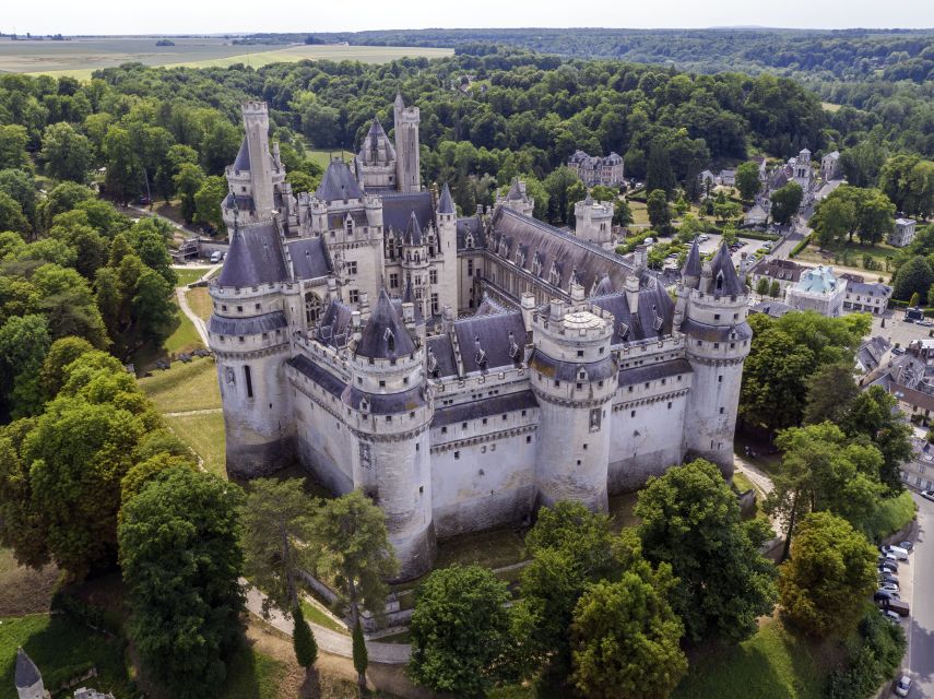 Pierrefonds: Château de Pierrefonds Entrance Ticket - The old dungeons and Le Bal des Gisants