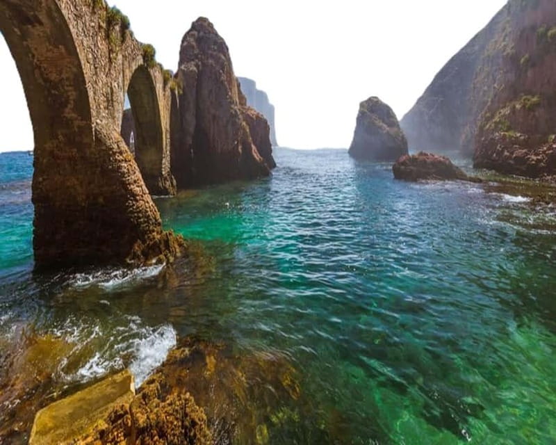 Portugal Hidden Gems: Berlenga, Peniche & Royal Palace Mafra - Reaching Berlenga Grande by ferry