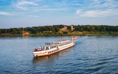 Palace Tour by Boat