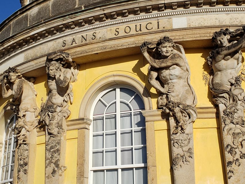 Potsdam: Private Bus Tour with Park Walk to Sanssouci Palace - Key points at a glance