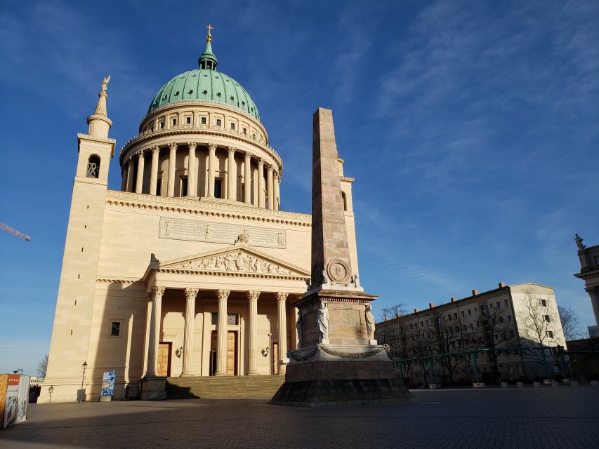 Potsdam: Private Bus Tour with Park Walk to Sanssouci Palace - Starting at Potsdam Hauptbahnhof