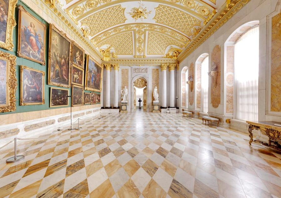 Potsdam: Sanssouci Palace and Prussian Palaces Entry Ticket - The smaller buildings that make the ticket worthwhile