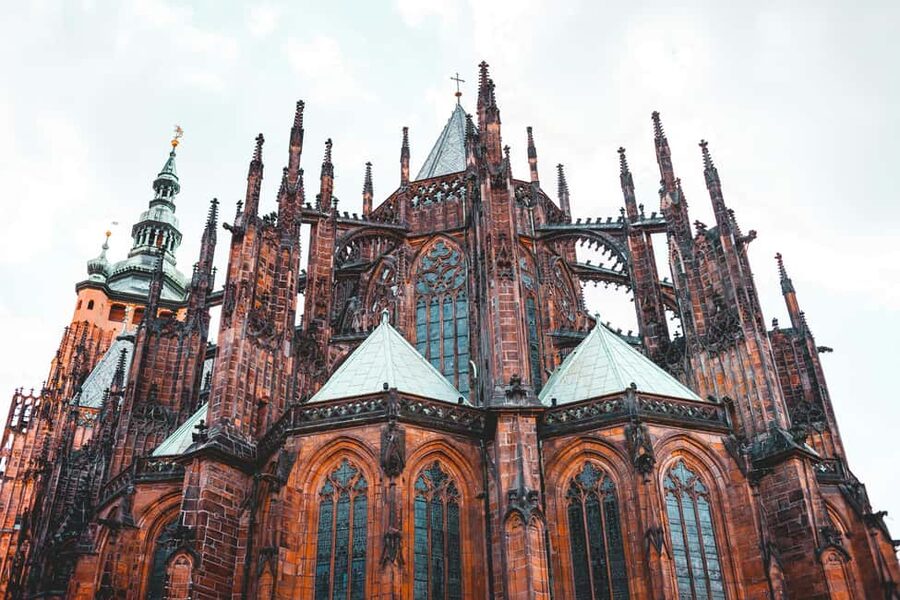 Prague Castle, St. Vitus Cathedral, Royal Palace, St. George's Basilica - Meeting at Pražský hrad tram stop