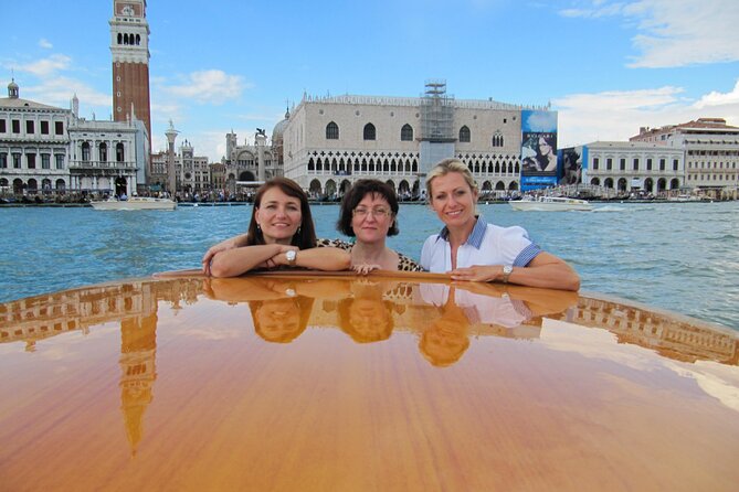 Private 4hrs Venice Tour: Doge's Palace, Grand Canal & St Mark's - The Grand Canal by motor launch
