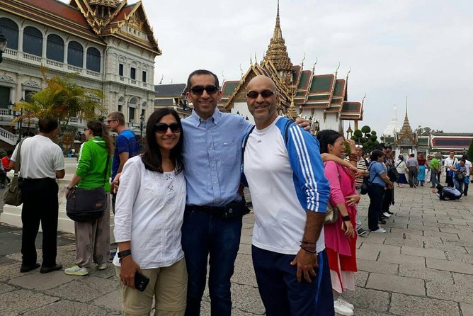 Private Bangkok City Tour Full Day With The Grand Palace - Lunch, water stops, and the value of the private vehicle