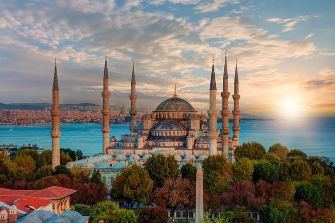 Private Istanbul Sightseeing Tour - The guide determines the day