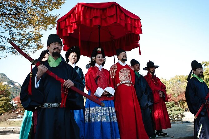 Private Seoul City Tour Palace, village, temple, market - Key things to know before booking